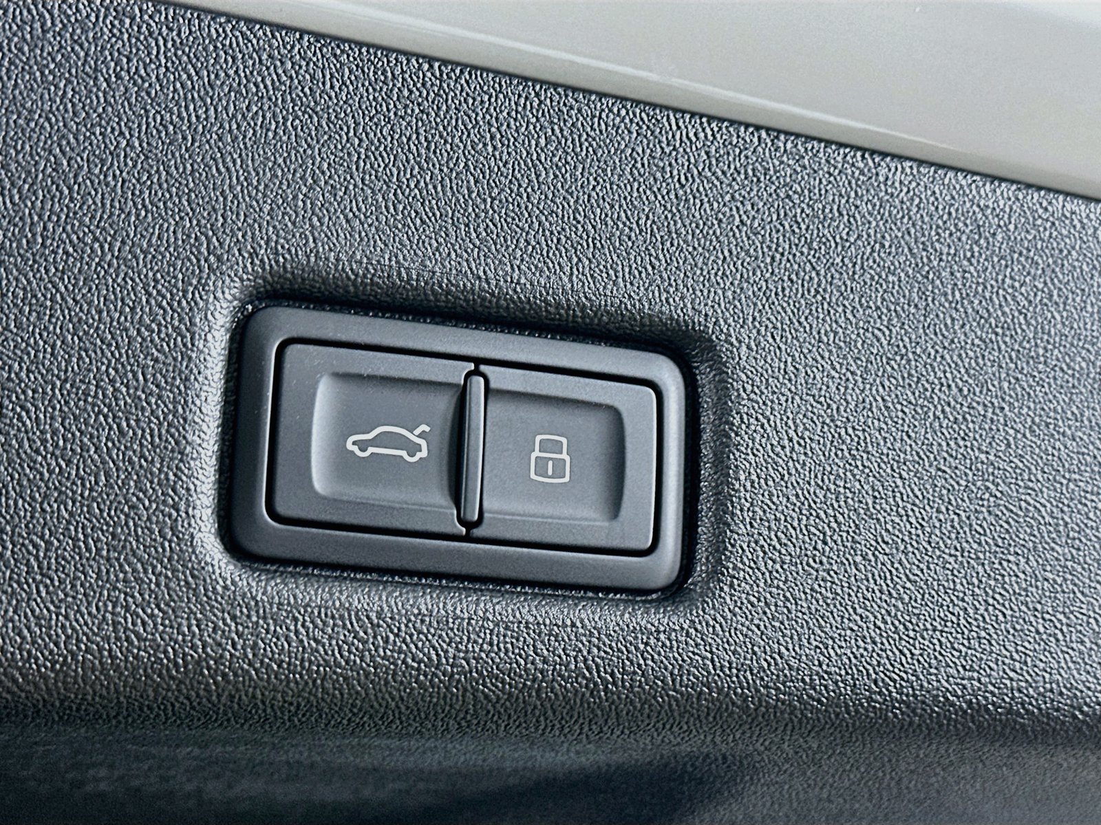 New 2026 Audi SQ5 Premium Plus AWD/4WD image 42