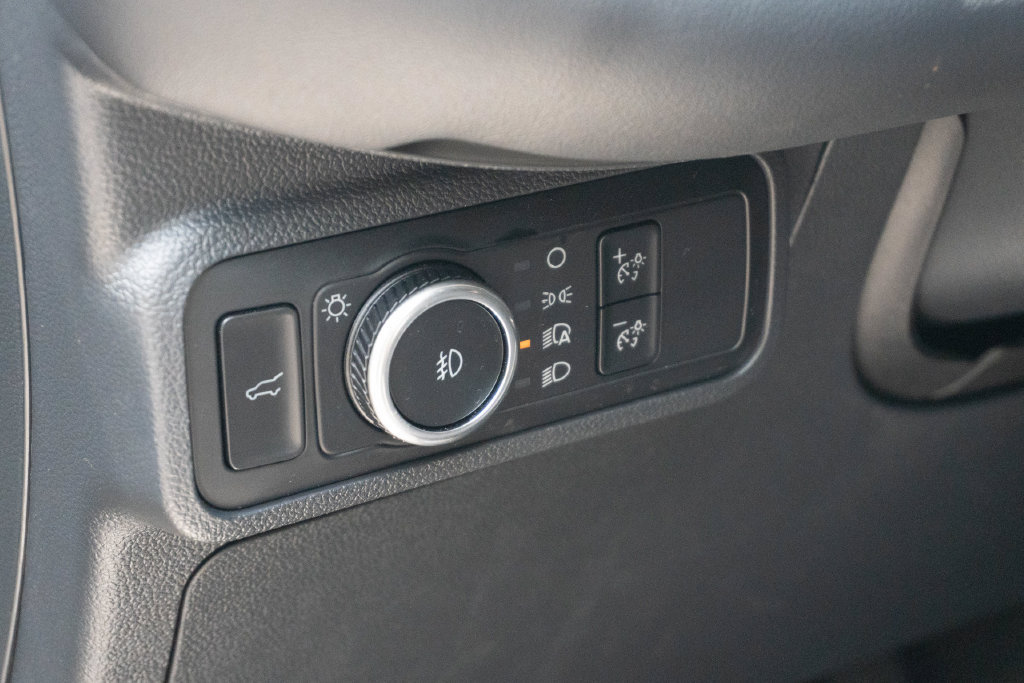 Used 2025 Ford Explorer ST-Line w/ Premium Package RWD image 25