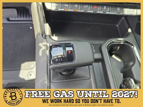 New 2026 GMC Sierra 1500 AT4 w/ AT4 Premium Package AWD/4WD image 23