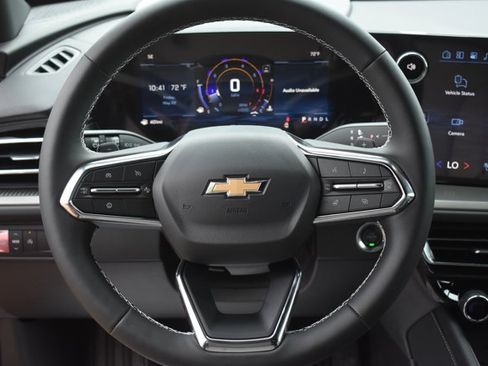 New 2026 Chevrolet Traverse LT w/ Driver Confidence Package FWD image 20