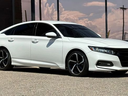 Used 2018 Honda Accord Sport image 20
