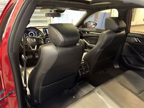 Used 2022 Honda Accord Sport image 28