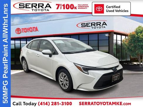 Used 2024 Toyota Corolla LE FWD image 1
