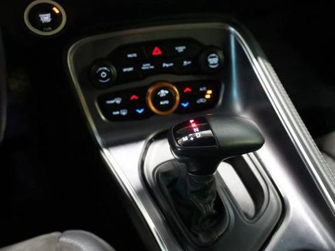 Used 2017 Dodge Challenger R/T Scat Pack RWD image 22