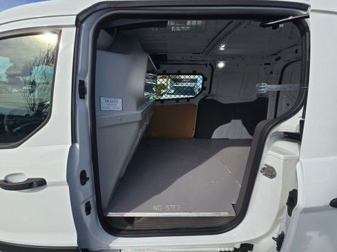 Used 2022 Ford Transit Connect XL FWD image 19
