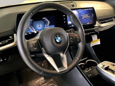 Used 2025 BMW X1 xDrive28i w/ Convenience Package AWD/4WD image 16