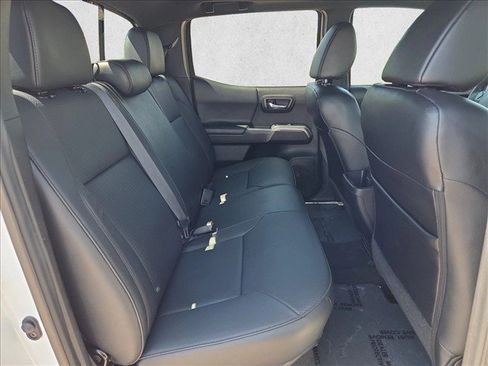 Used 2021 Toyota Tacoma Limited w/ Nightshade Package AWD/4WD image 26