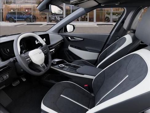 New 2025 Kia EV6 GT-Line image 17