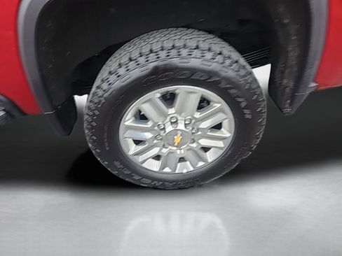 Used 2025 Chevrolet Silverado 2500 High Country w/ Technology Package image 16