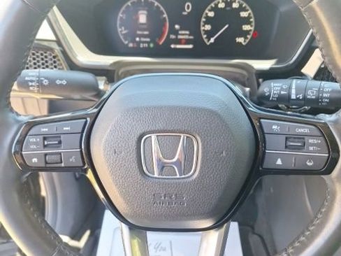 Used 2024 Honda CR-V EX-L image 11