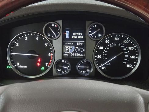 Used 2015 Lexus LX 570 4WD image 35