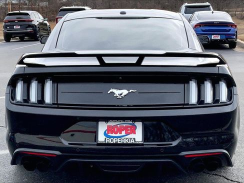 Used 2019 Ford Mustang EcoBoost w/ Ecoboost Performance Package image 4