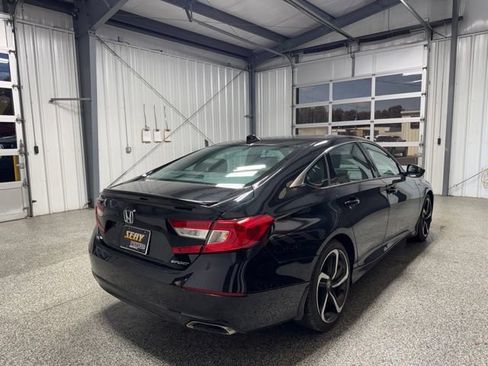 Used 2022 Honda Accord Sport image 14