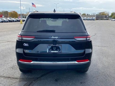 Used 2024 Jeep Grand Cherokee Limited 4xe image 5
