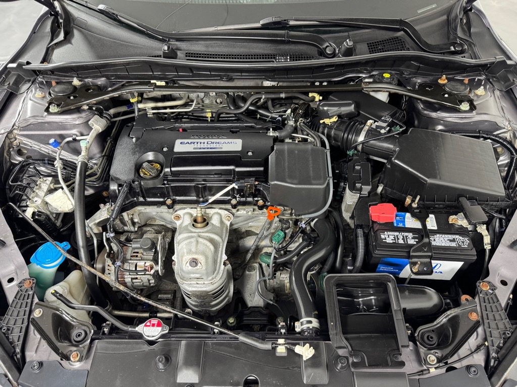 Used 2014 Honda Accord Sport image 26