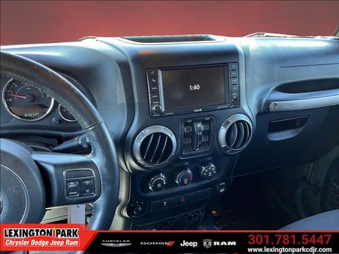 Used 2015 Jeep Wrangler Unlimited Sport AWD/4WD image 9