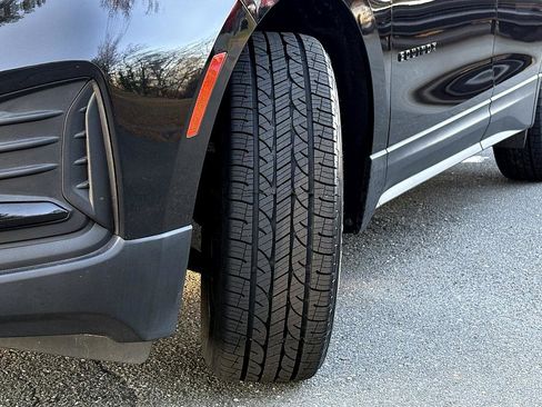 Used 2023 Chevrolet Equinox LS w/ LS Convenience Package image 28