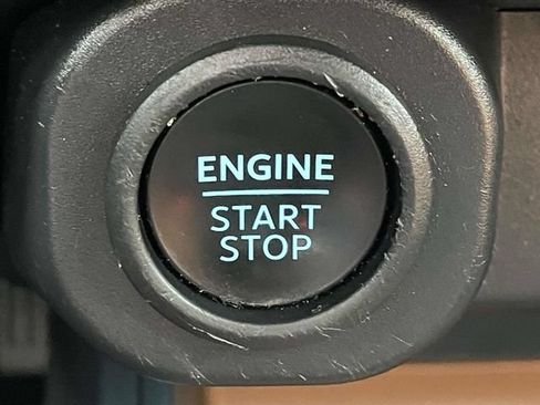 Used 2022 Ford Maverick Lariat FWD image 21