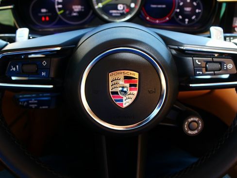 Used 2021 Porsche Panamera 4S image 15