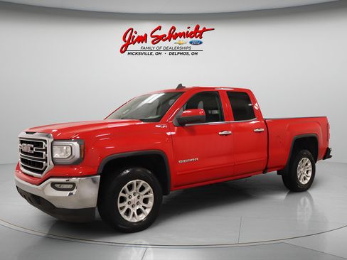 Used 2019 GMC Sierra 1500 SLE w/ SLE Value Package AWD/4WD image 2