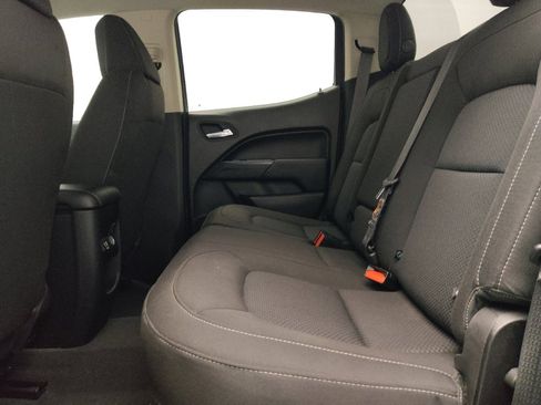 Used 2019 Chevrolet Colorado LT RWD image 18