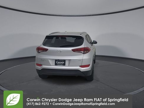 Used 2018 Hyundai Tucson SEL image 14