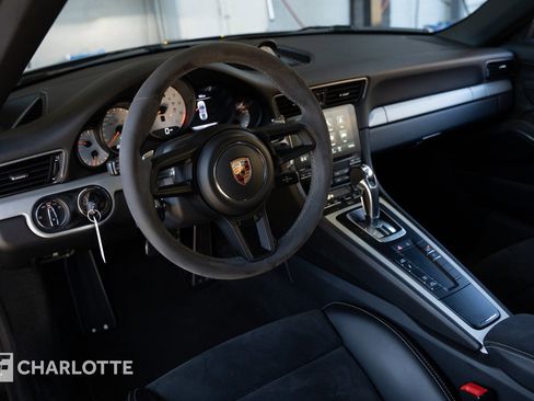 Used 2019 Porsche 911 GT3 image 19