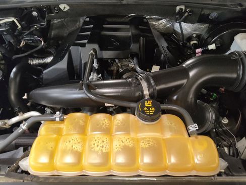 Used 2016 Ford F150 XLT w/ Equipment Group 301A Mid RWD image 30