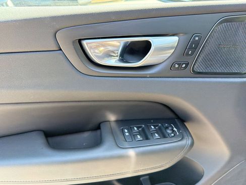 Used 2023 Volvo XC60 B5 Plus w/ Climate Package image 13