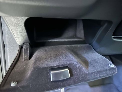 Used 2022 Audi SQ5 Prestige w/ Prestige Package image 22