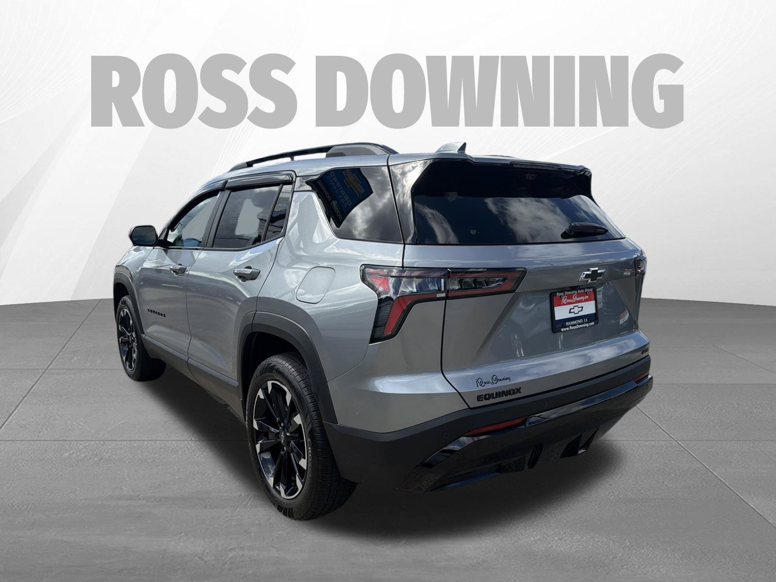Used 2026 Chevrolet Equinox RS w/ Safety and Technology Package FWD image 6