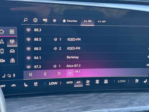 Used 2025 Audi Q5 Premium Plus w/ Premium Plus image 18