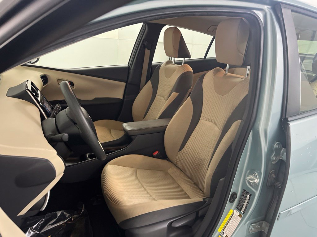 Used 2018 Toyota Prius Two w/ Prius Two Safety Plus Package FWD image 19