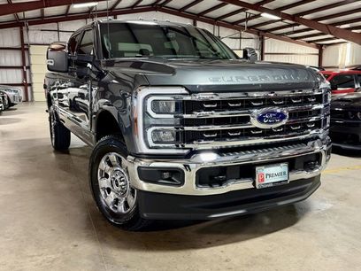 Used 2026 Ford F250 Lariat w/ Chrome Package