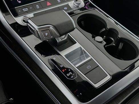 Used 2025 Audi Q7 3.0T Premium Plus image 17