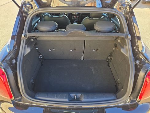 Used 2022 MINI Cooper S w/ Premium Package image 12