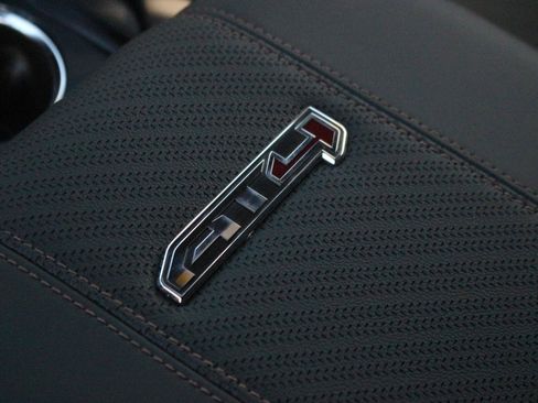 New 2026 GMC Yukon AT4 w/ LPO, Floor Liner Package image 16