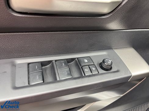 Used 2022 Toyota Tundra SR5 image 29