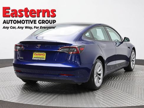 Used 2023 Tesla Model 3 Standard Range RWD image 4