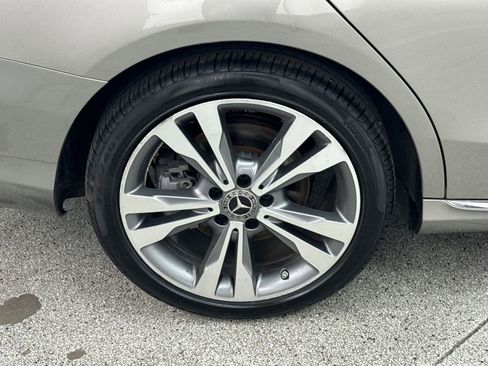 Used 2019 Mercedes-Benz C 300 4MATIC Sedan w/ Premium Package image 37