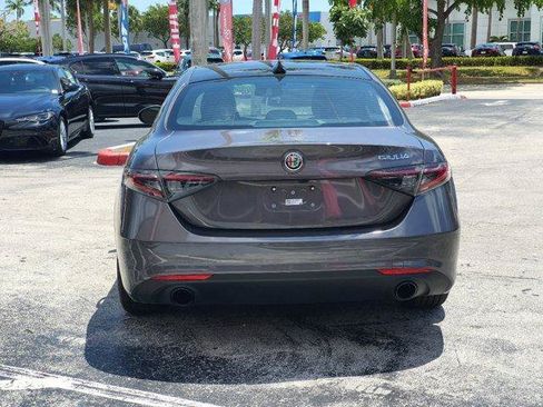 New 2024 Alfa Romeo Giulia Sprint RWD image 5
