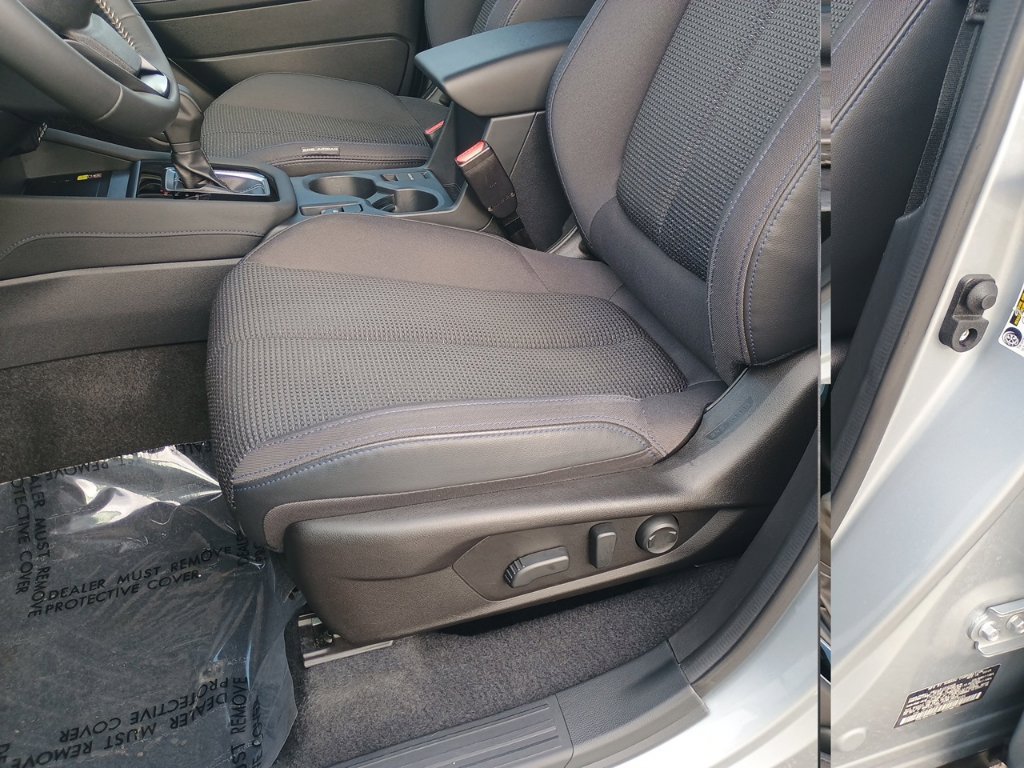 Certified 2025 Subaru Forester Premium AWD/4WD image 13