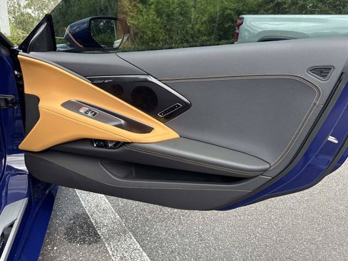Used 2025 Chevrolet Corvette Stingray Preferred Conv RWD image 13