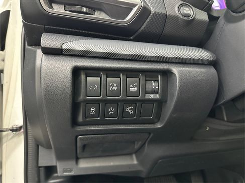 Used 2021 Subaru Forester Limited image 34