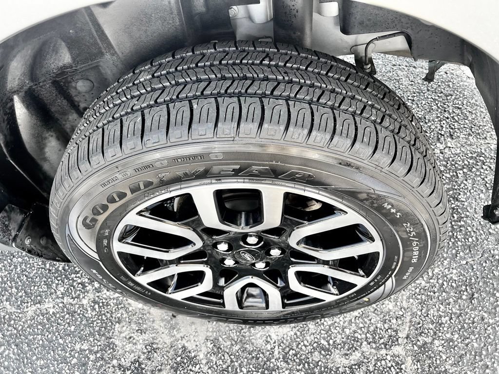 Used 2024 Ford Maverick Lariat FWD image 48