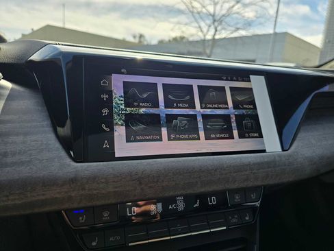 New 2025 Audi S e-tron GT Prestige image 31