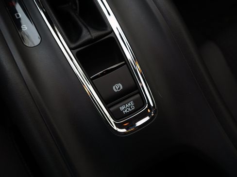 Used 2021 Honda HR-V EX image 30