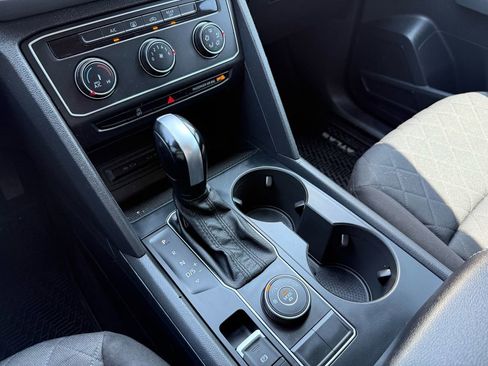 Used 2021 Volkswagen Atlas S image 35