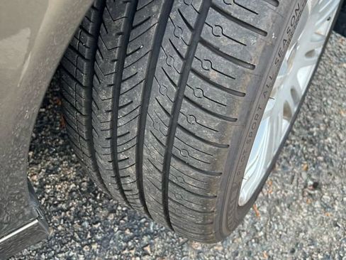 Used 2008 Mercedes-Benz E 350 4MATIC w/ Premium Pkg 1 image 15