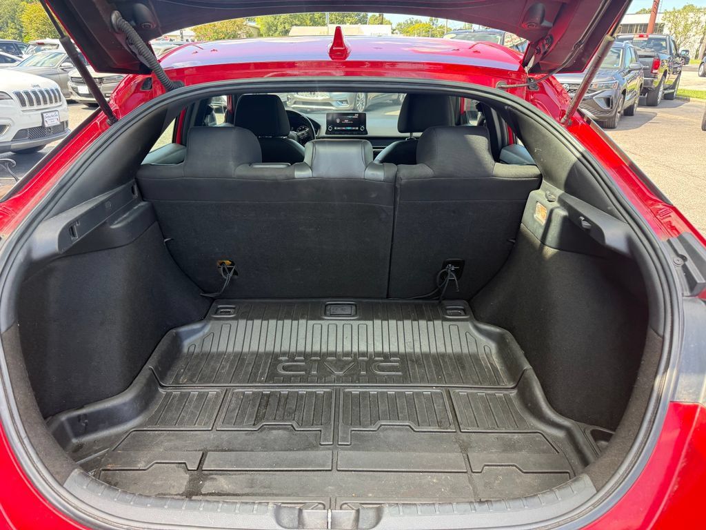 Used 2022 Honda Civic Sport image 16